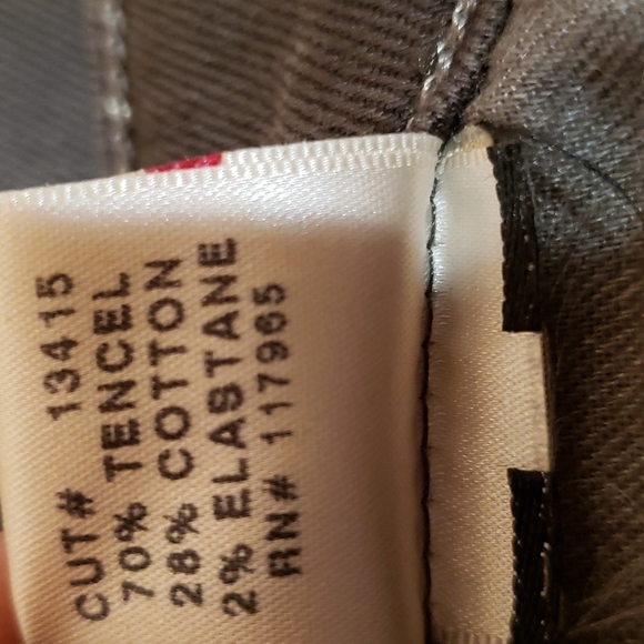 J Brand Mantis Olive Green Super Skinny Jeans Size 26 - Picture 8 of 8